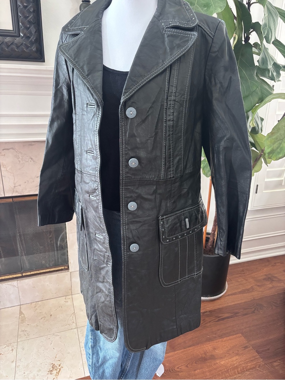 Vintage 70s Montgomery Ward Tannery Black Leather Car Coat